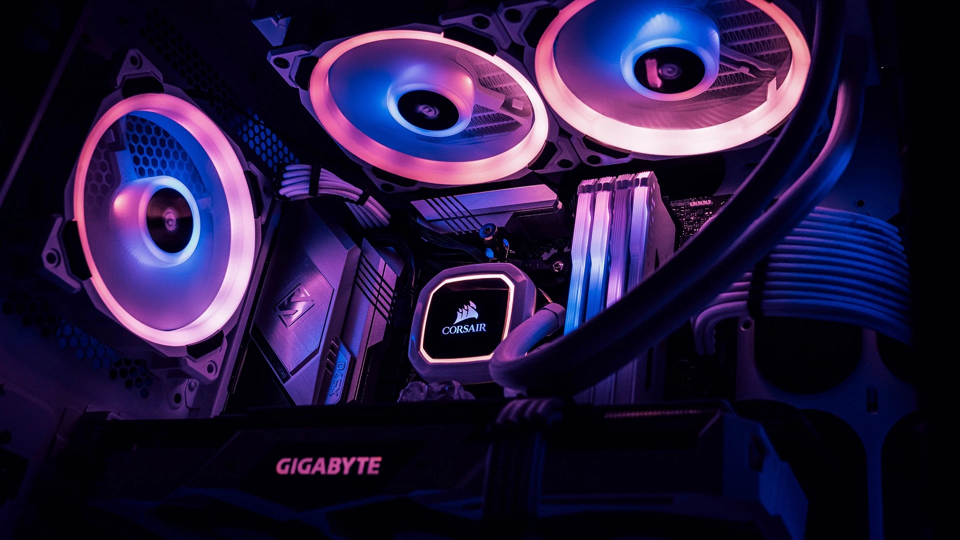 what is gaming computer HZ